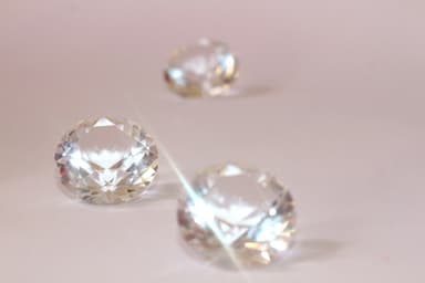 Loose stones